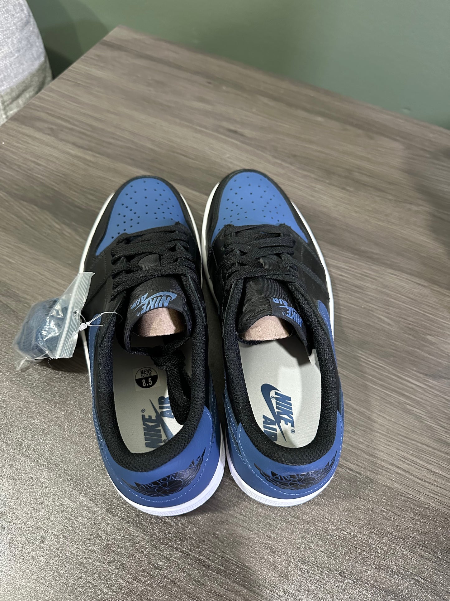 Jordan 1 Low Mystic Navy