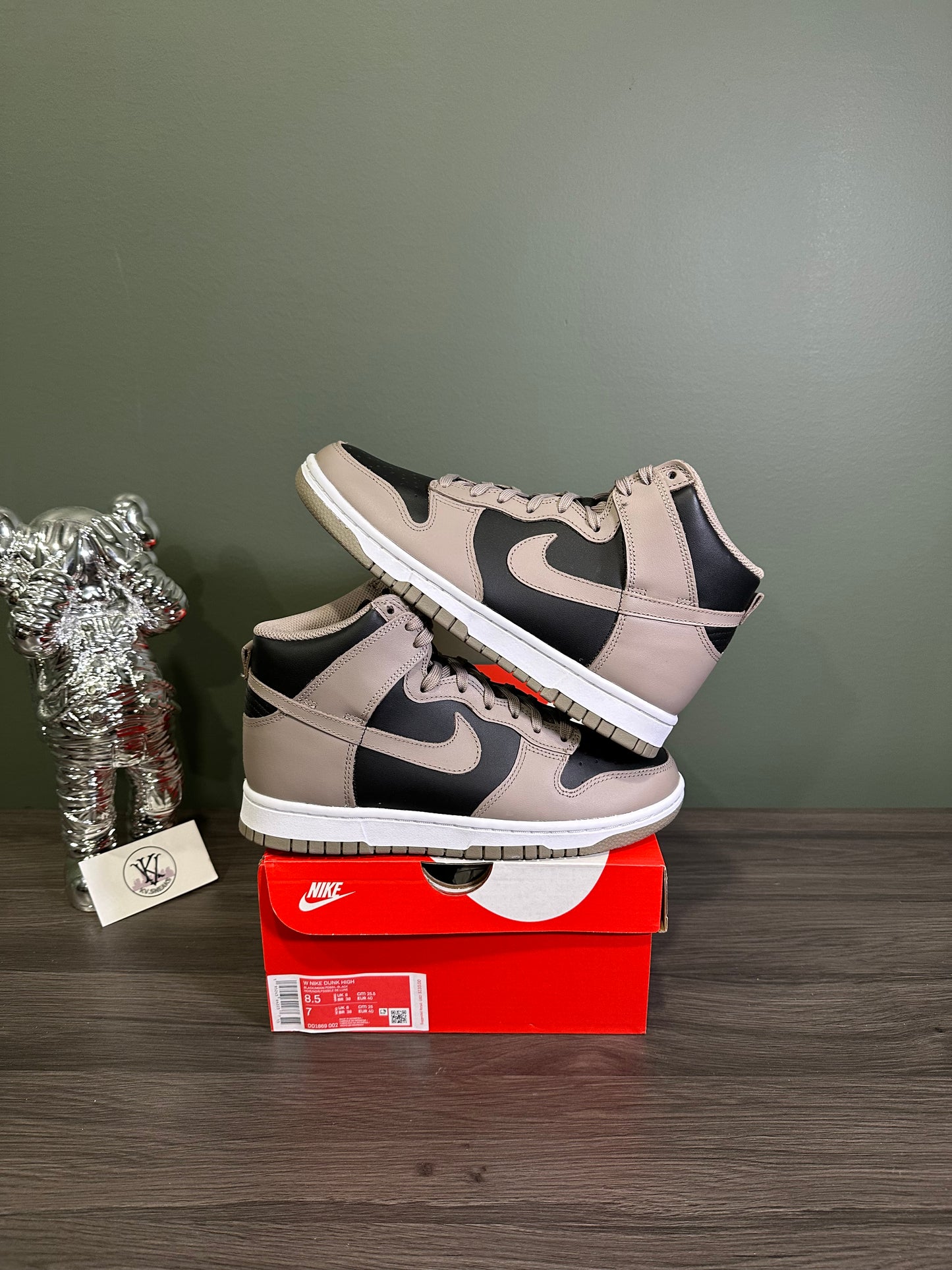 Dunk High Moon Fossil