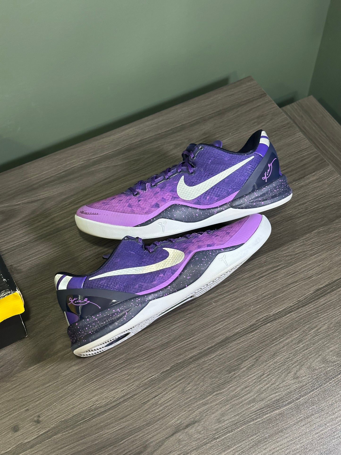 Kobe 8 Playoffs Purple Platinum
