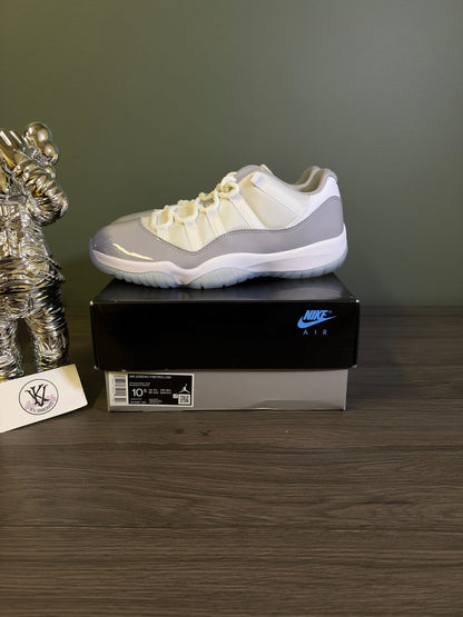 Jordan 11 Retro Low Cement Grey
