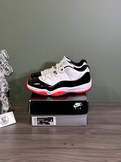 Jordan 11 Low Concord Bred