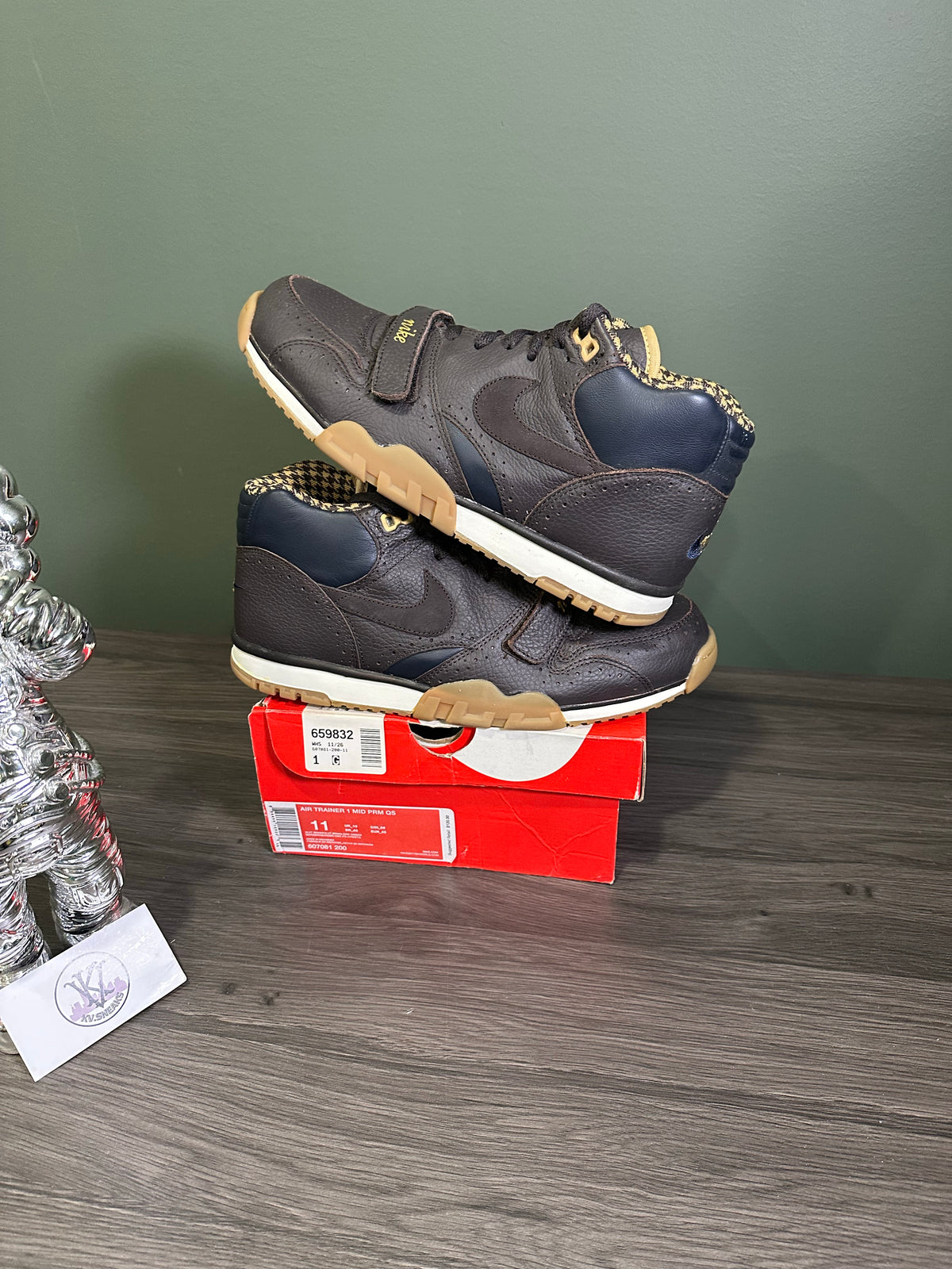 Nike Air Trainer 1 Mid PRM QS Brogue