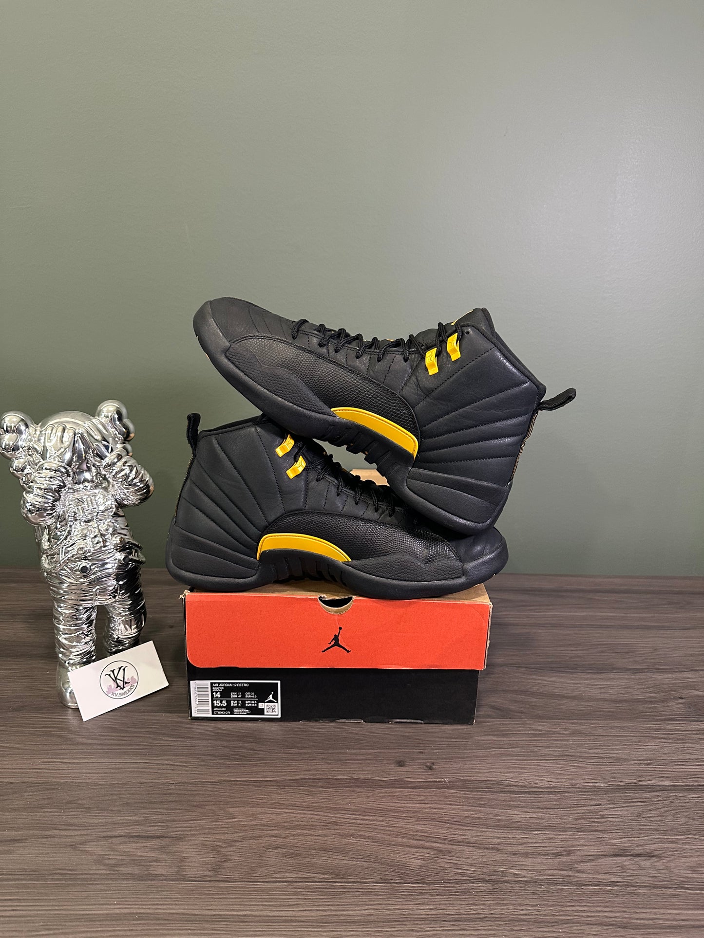 Jordan 12 Black Taxi