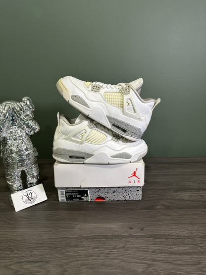 Jordan 4 White Oreo