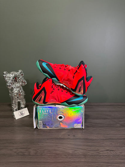 LeBron 11 Elite Hero