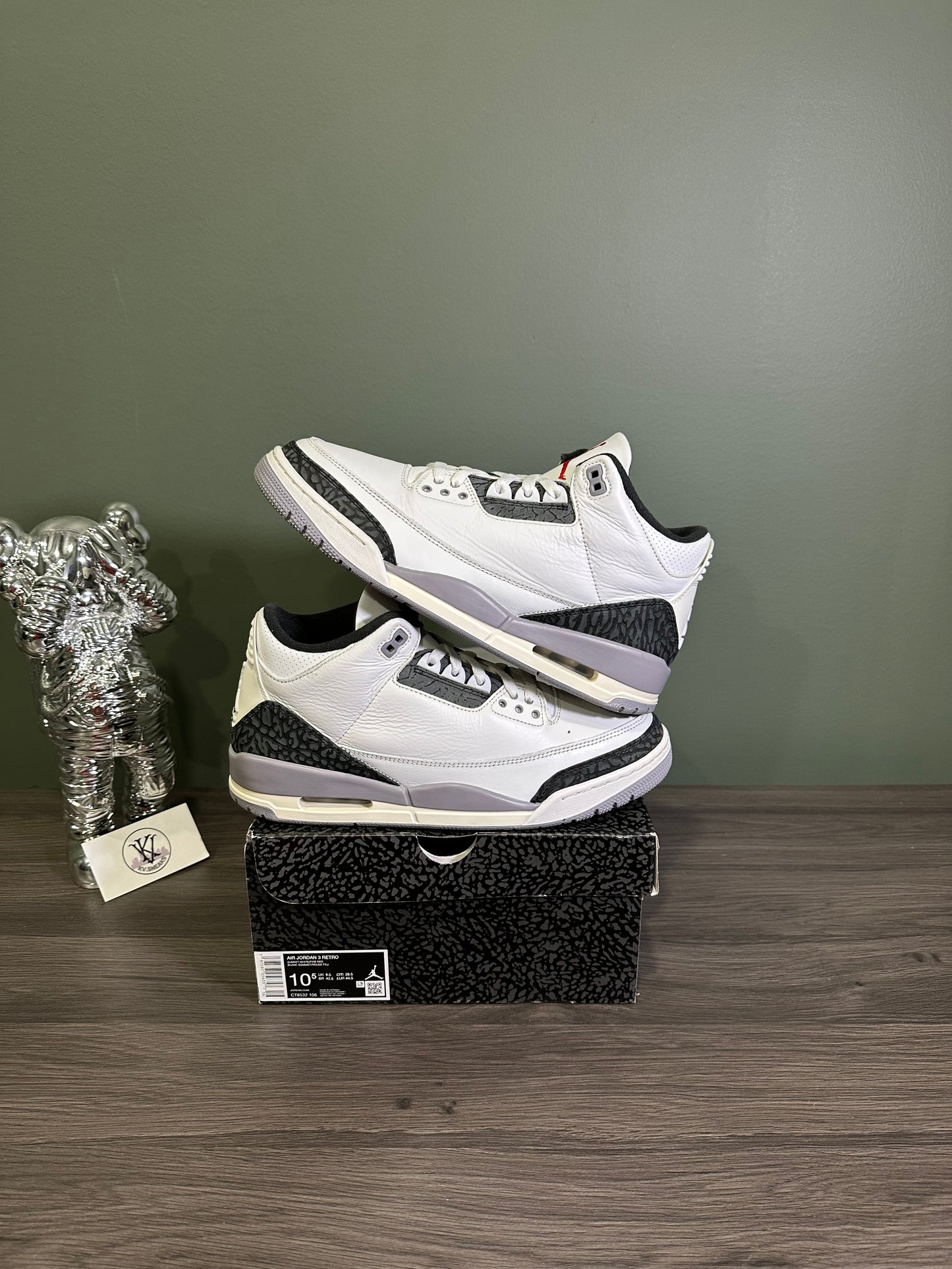 Jordan 3 Cement Grey