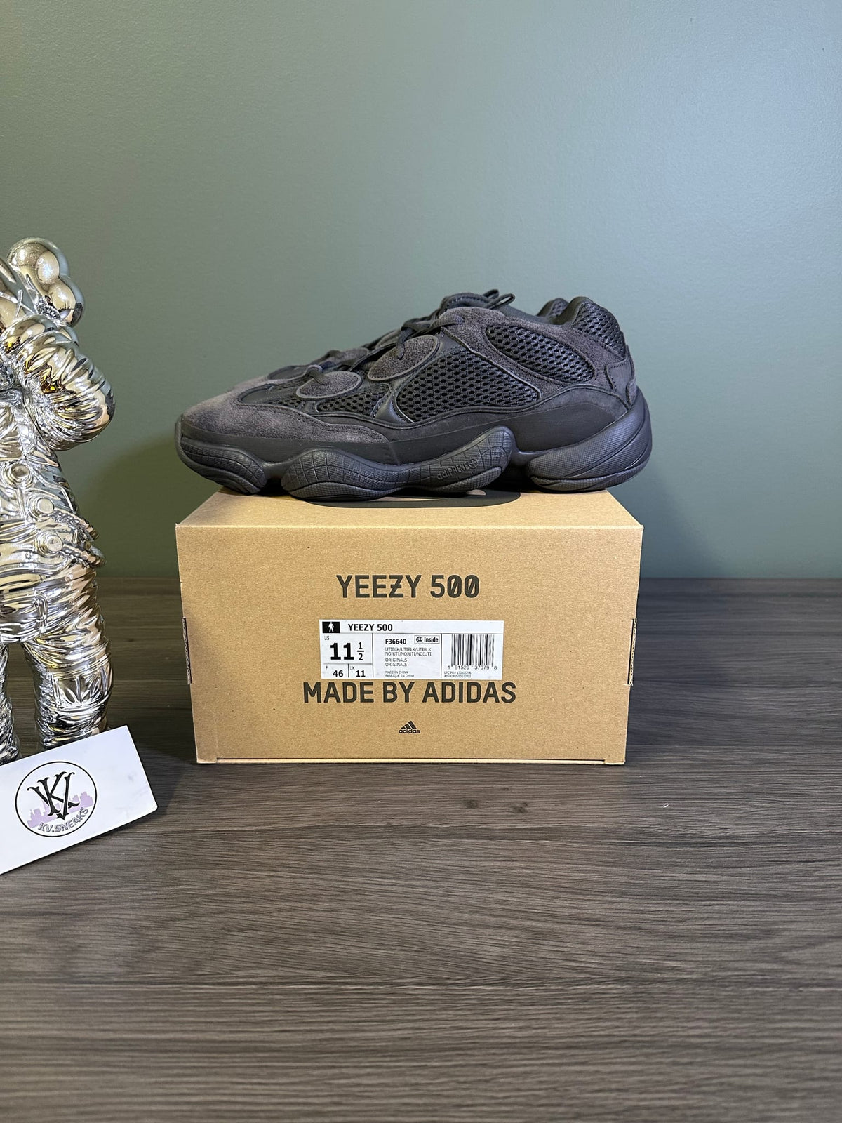 adidas Yeezy 500 Utility Black