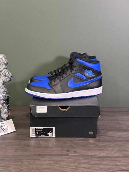 Jordan 1 Mid Royal 2020