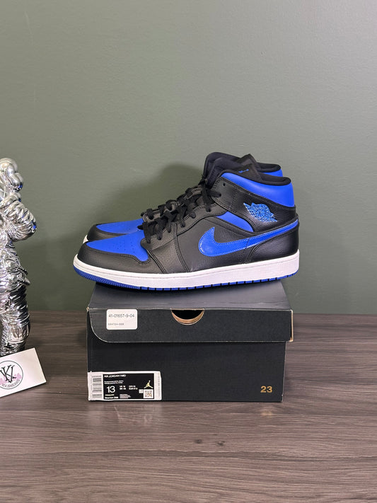 Jordan 1 Mid Royal 2020