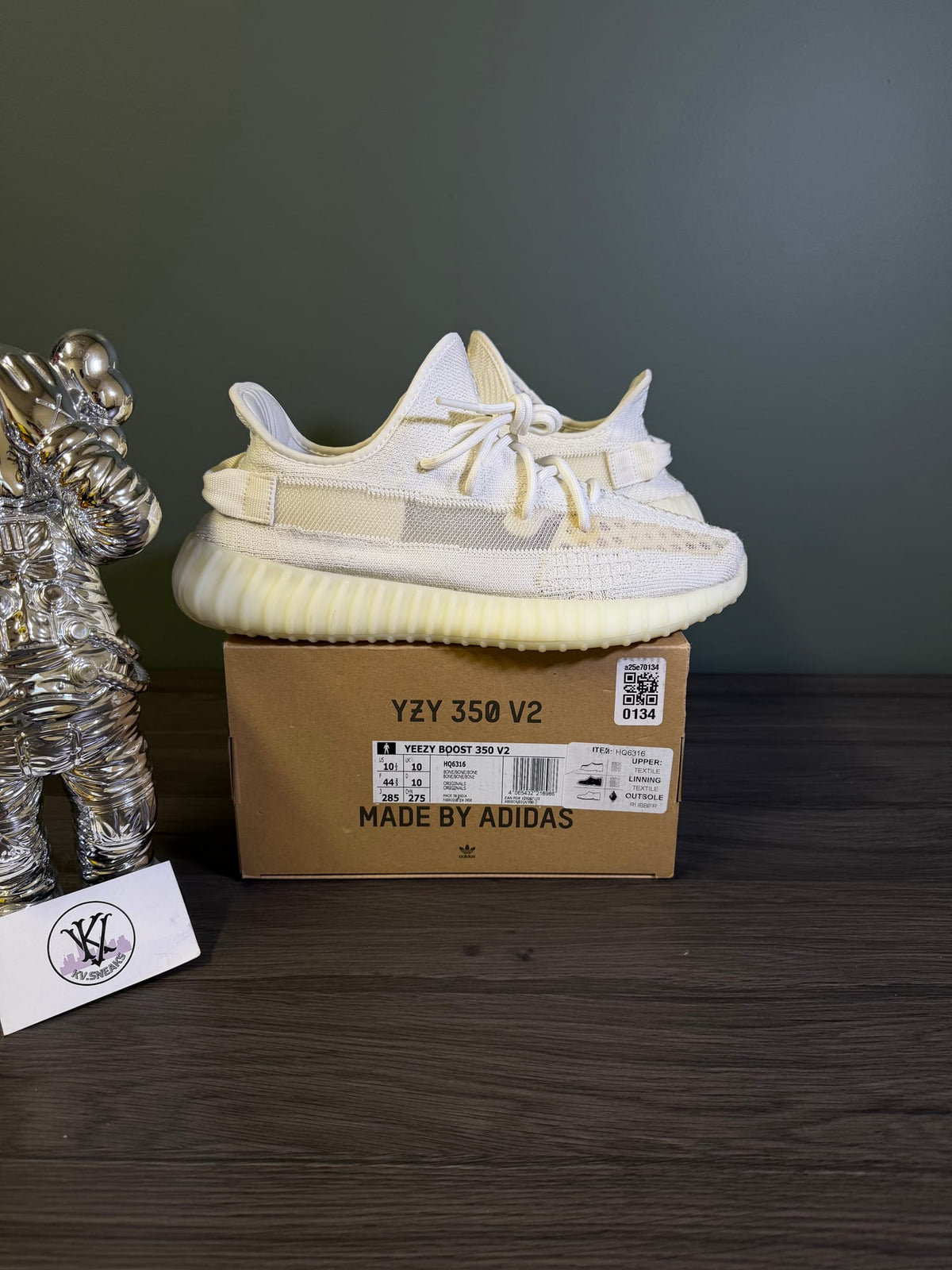 adidas Yeezy Boost 350 V2 Bone