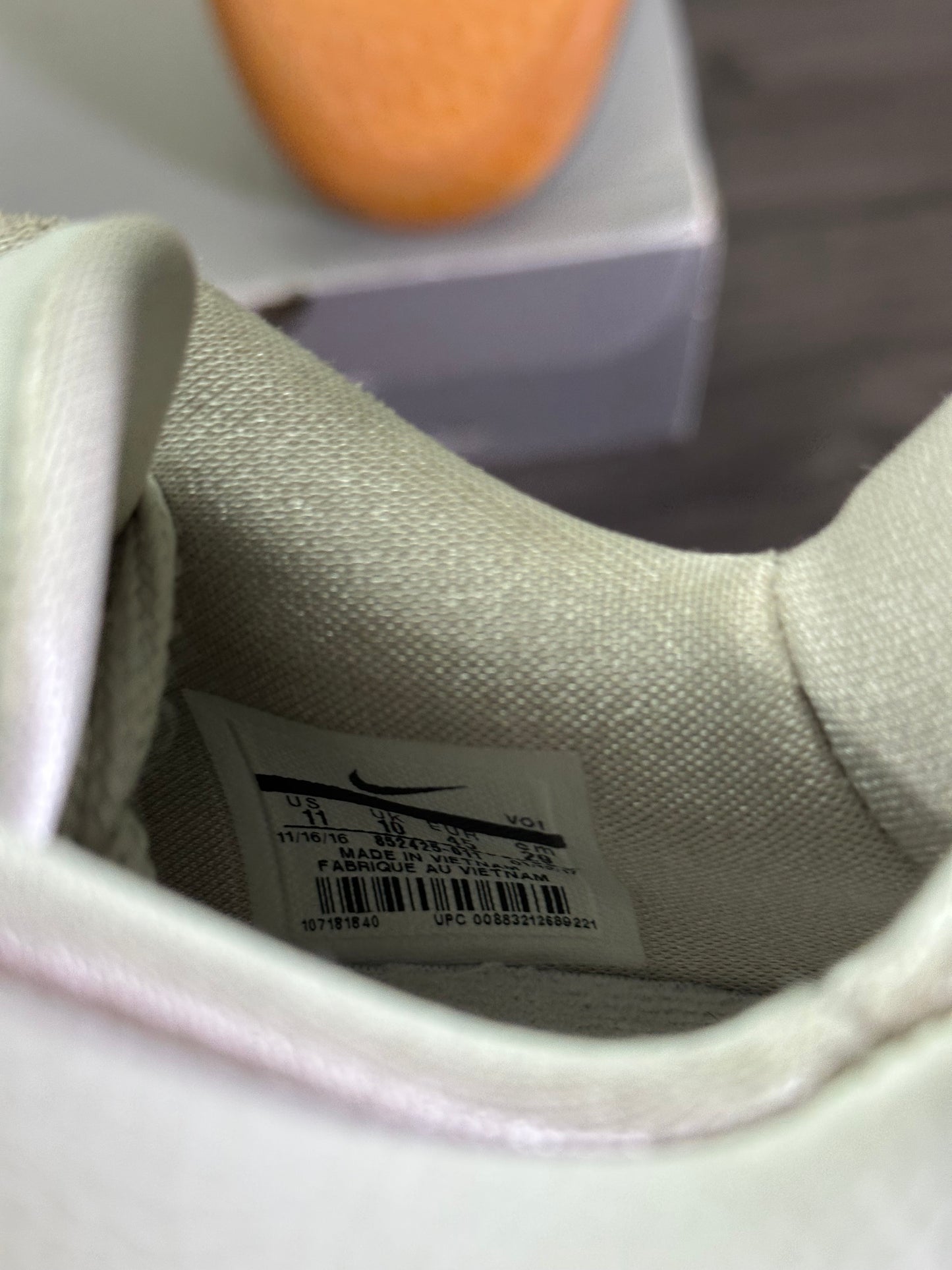 Kobe A.D. Light Bone