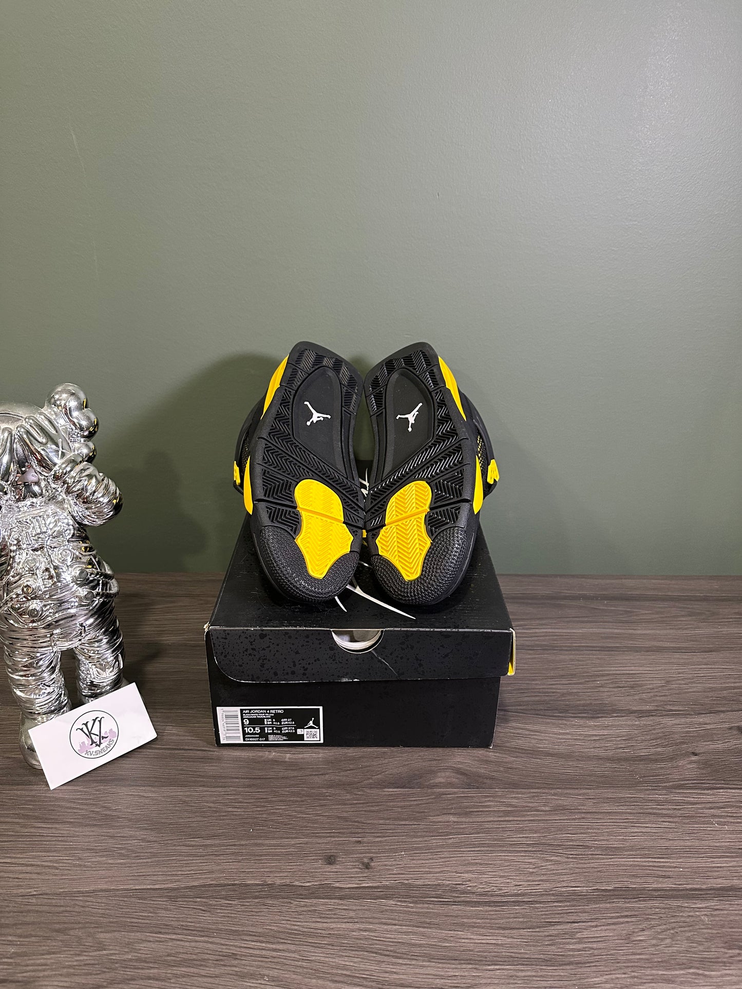 Jordan 4 Yellow Thunder
