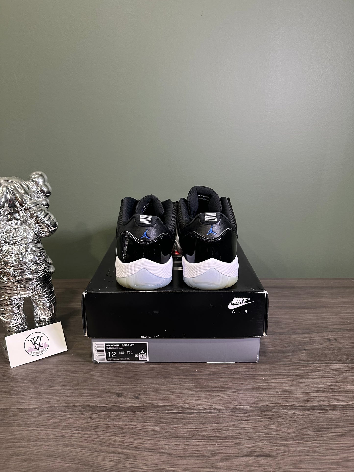 Jordan 11 Low Space Jam