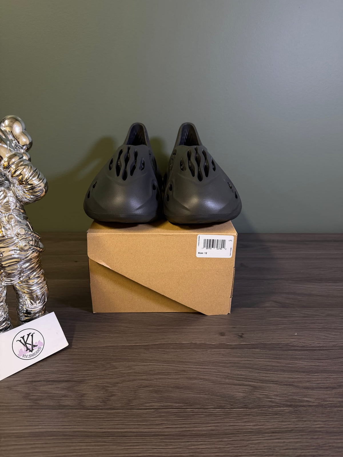 adidas Yeezy Foam RNR Onyx