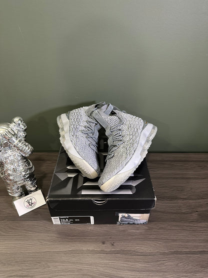 LeBron 15 City Series