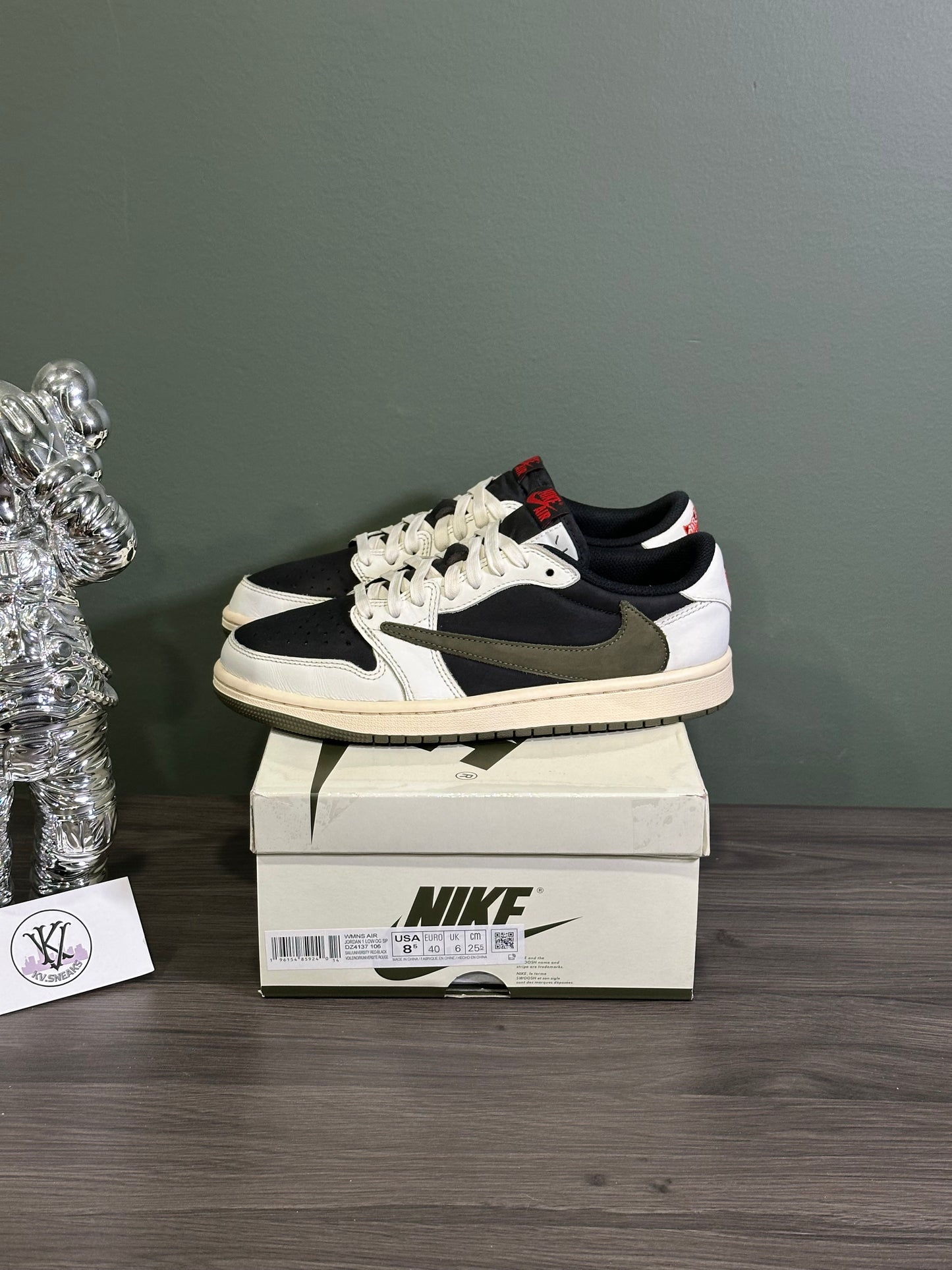 Jordan 1 Low Travis Scott Olive