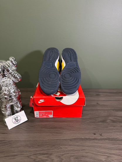 Dunk High Michigan