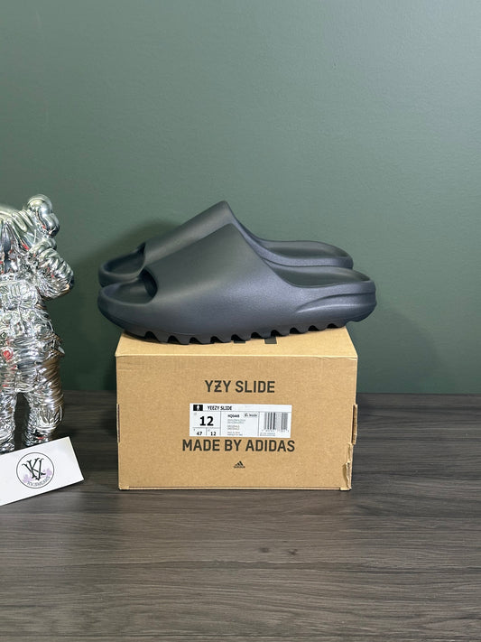 Yeezy Slide Onyx