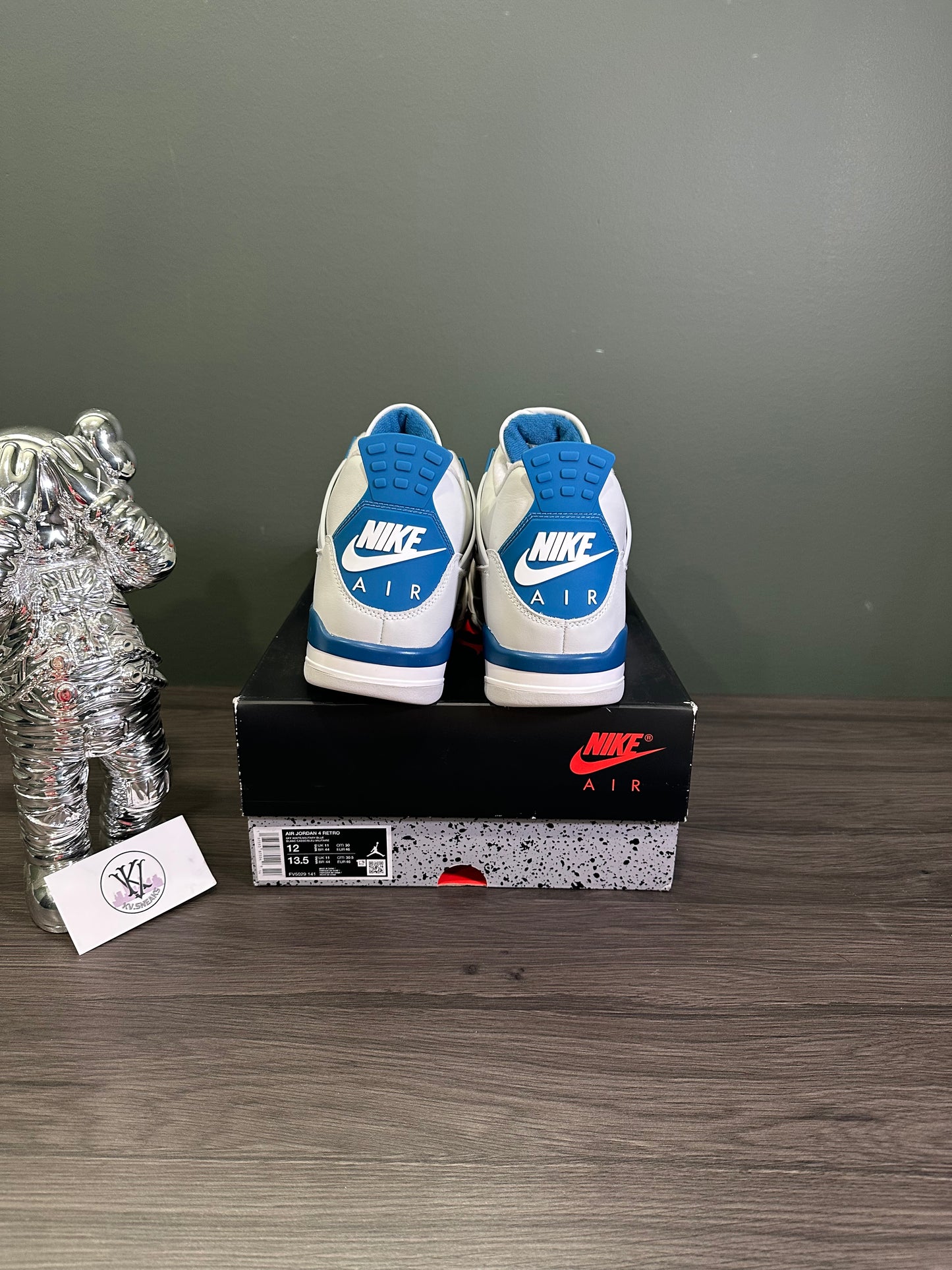 Jordan 4 Military Blue 2024