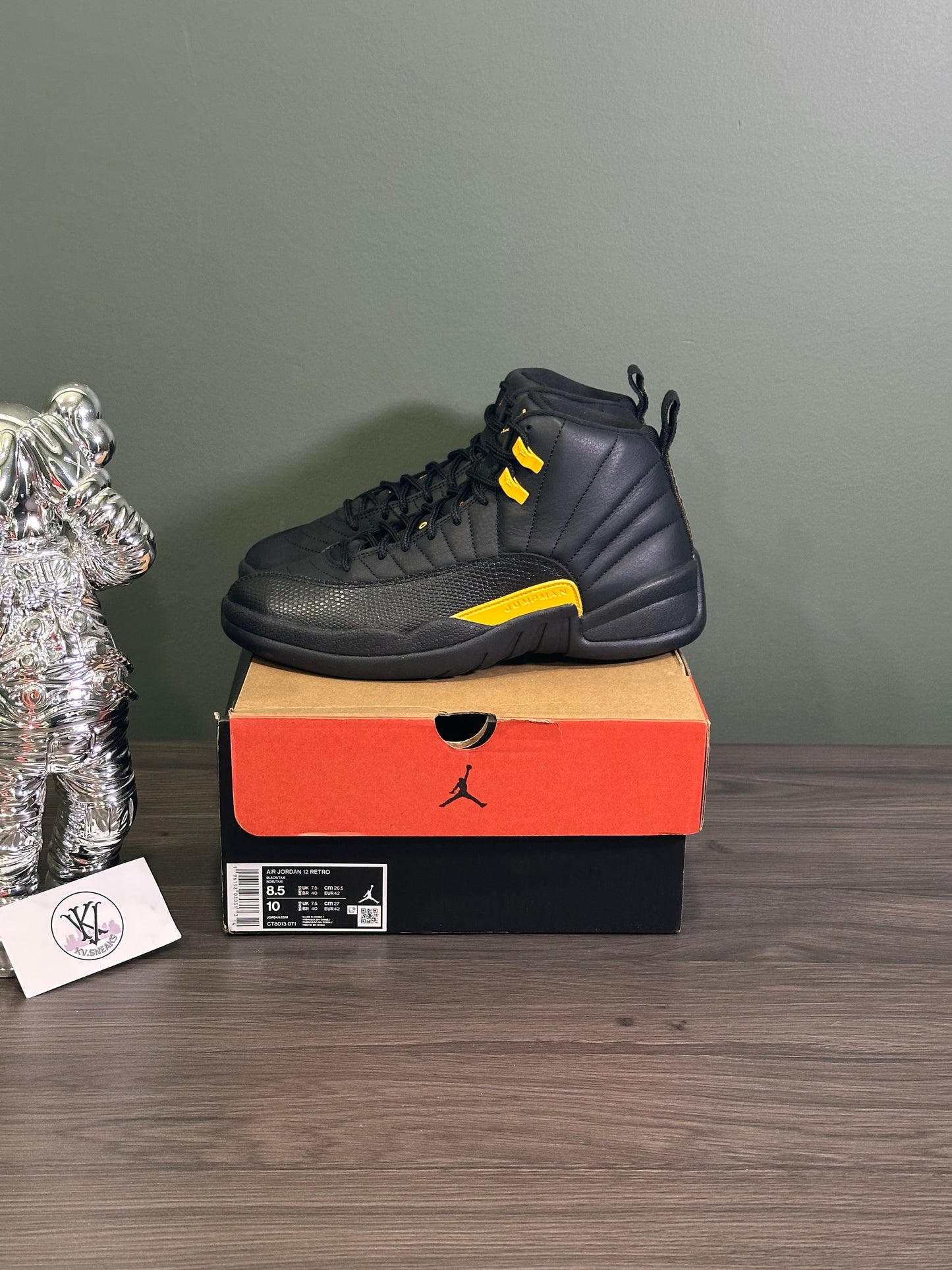 Jordan 12 Black Taxi