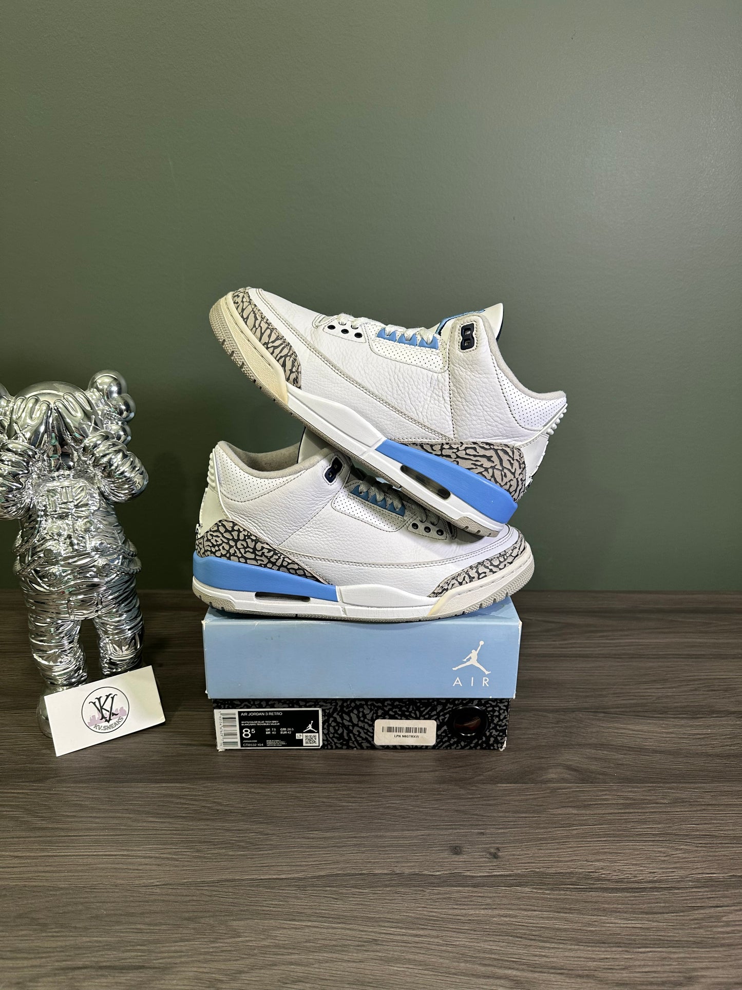 Jordan 3 UNC