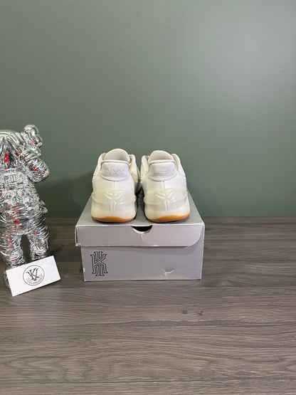 Kobe A.D. Light Bone