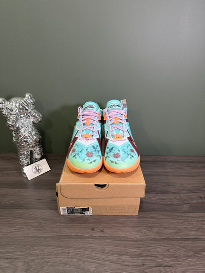 LeBron 18 Low Mimi Plange Daughters Floral