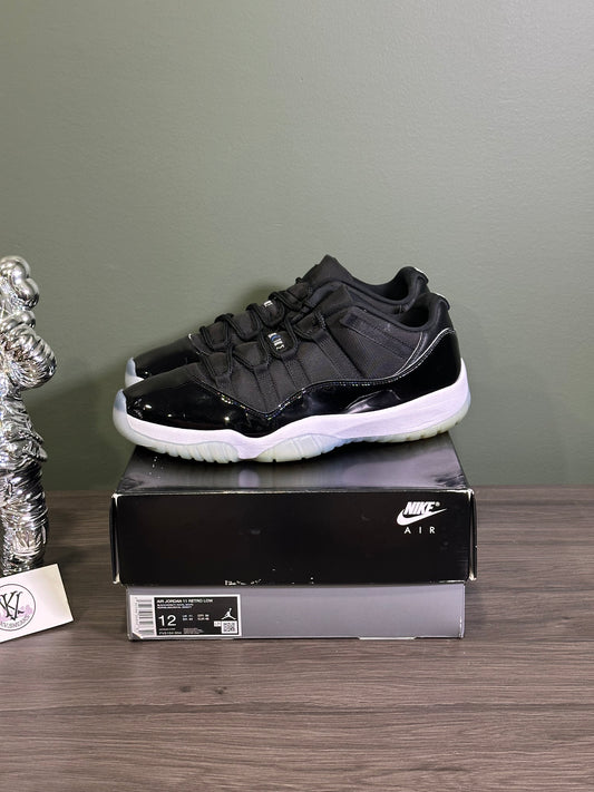 Jordan 11 Low Space Jam