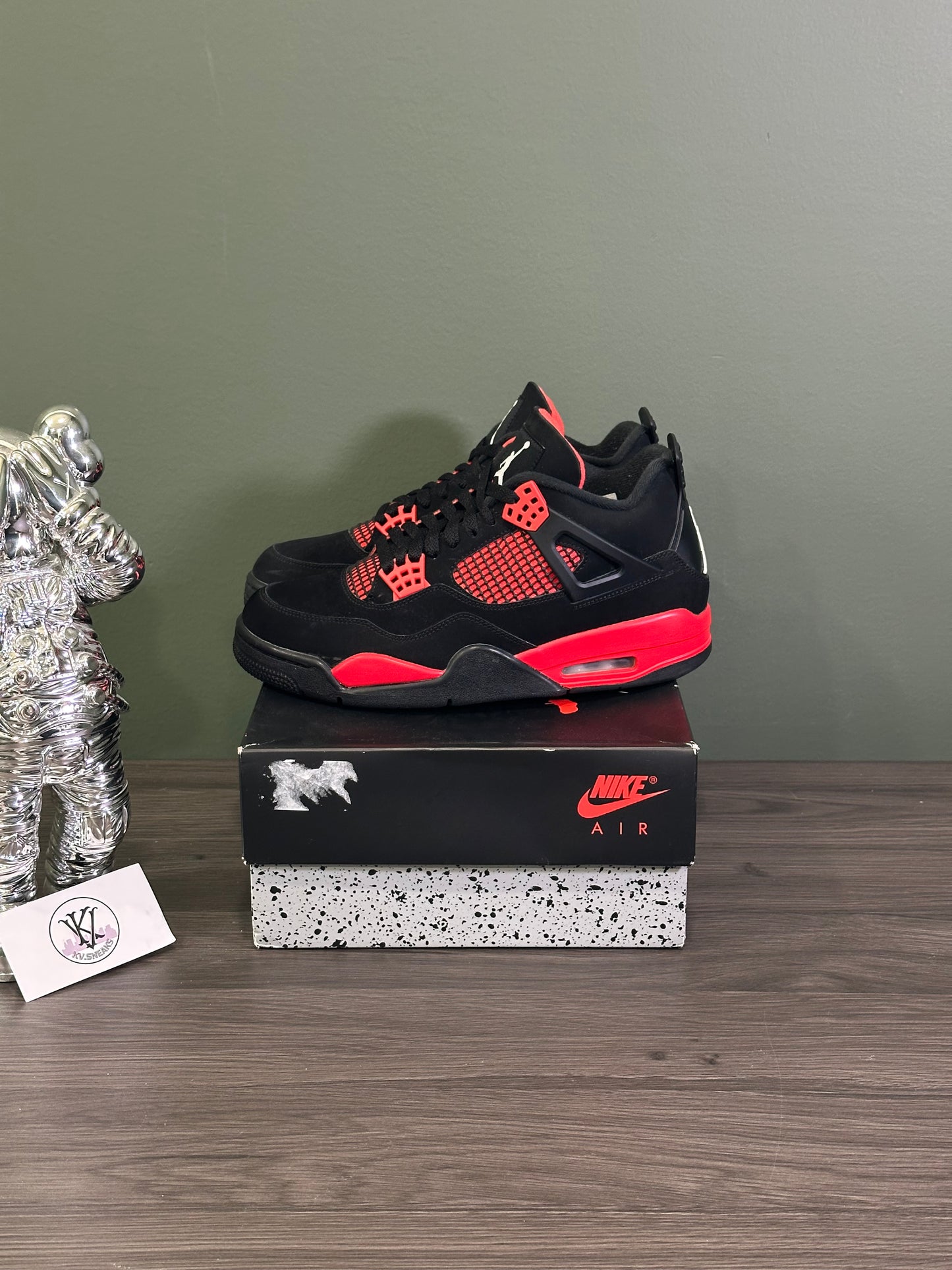 Jordan 4 Red Thunder