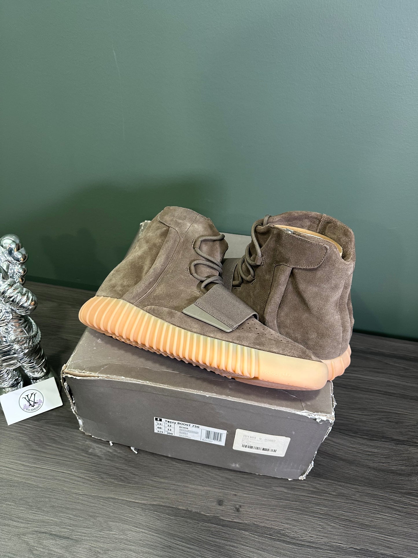 Yeezy 750 Chocolate