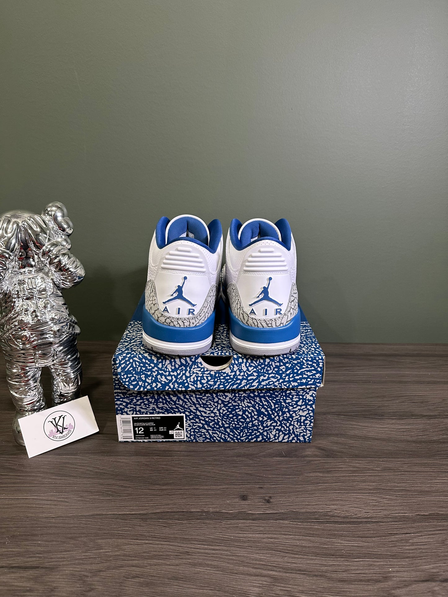 Jordan 3 Wizards