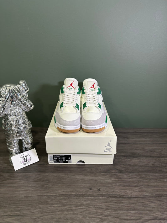 Jordan 4 SB Pine Green