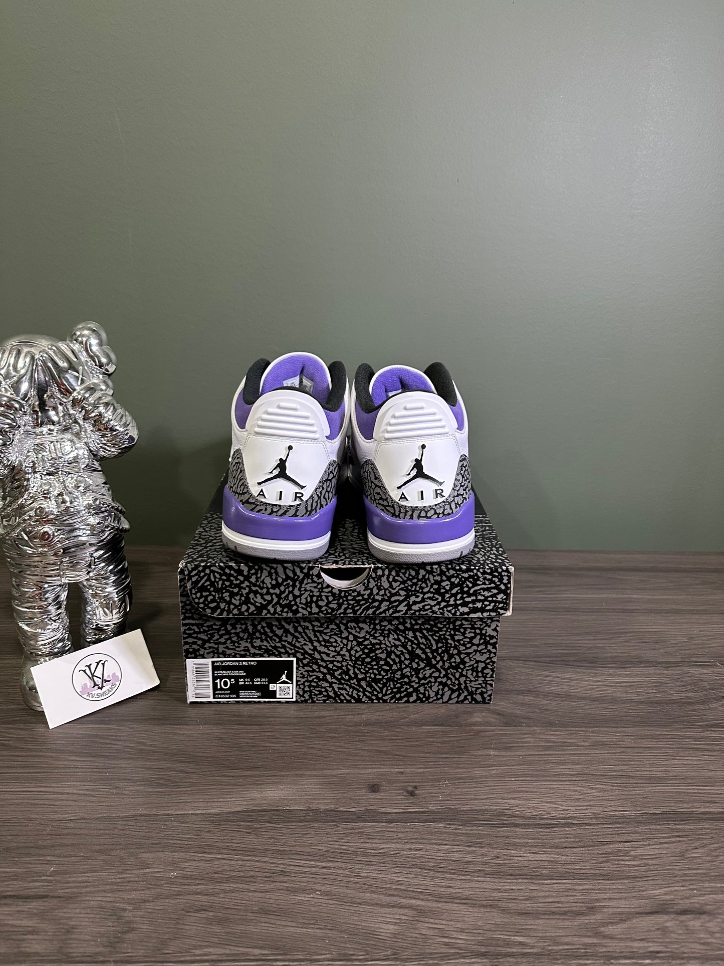 Jordan 3 Dark Iris