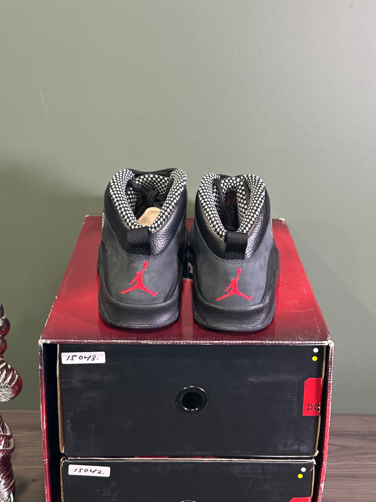 Jordan Countdown Pack (10/13)