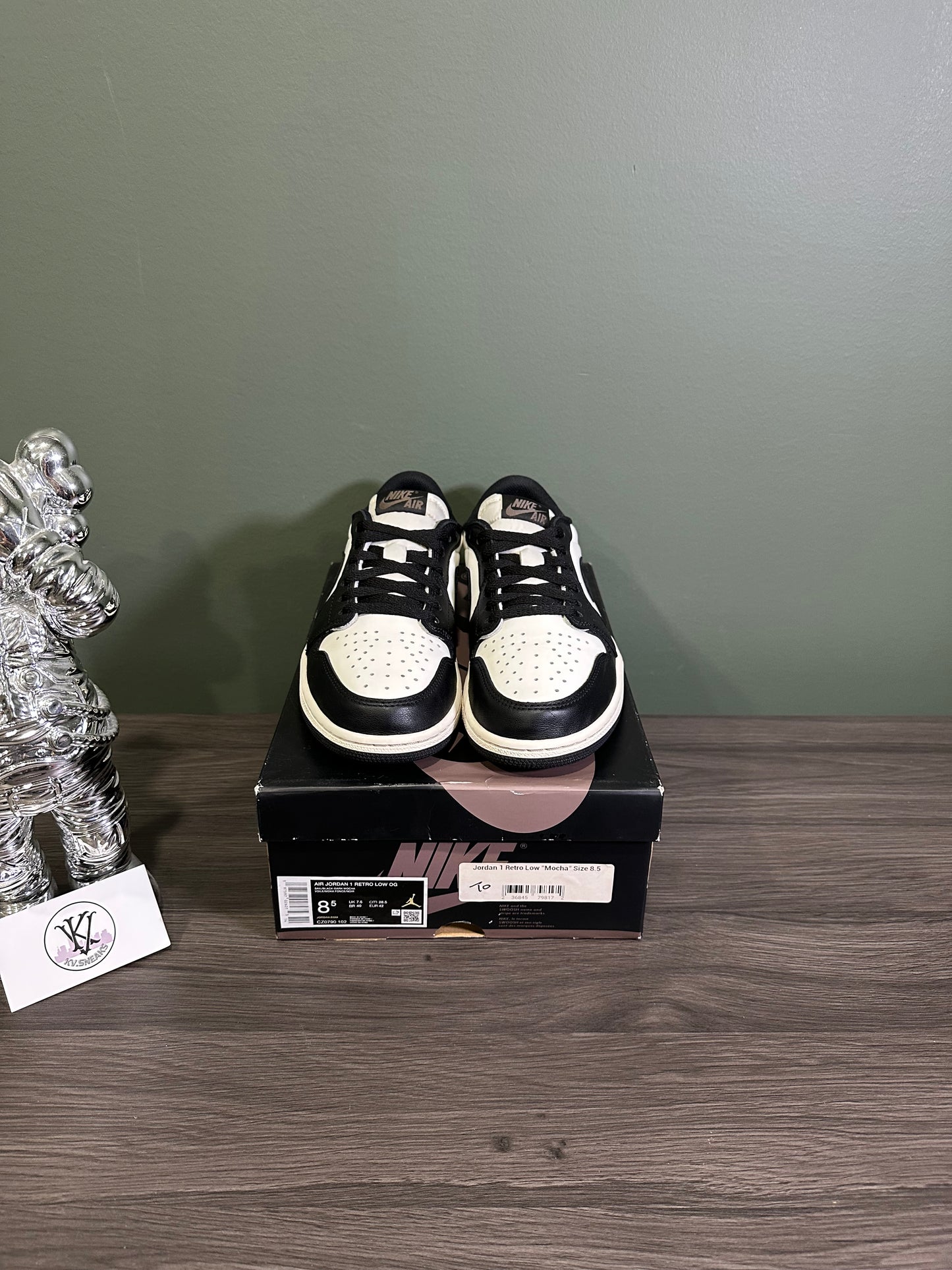 Jordan 1 Low Mocha