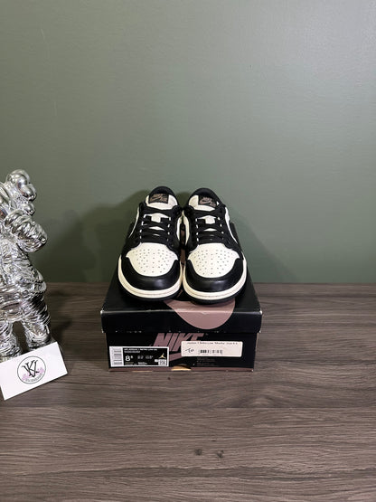 Jordan 1 Low Mocha