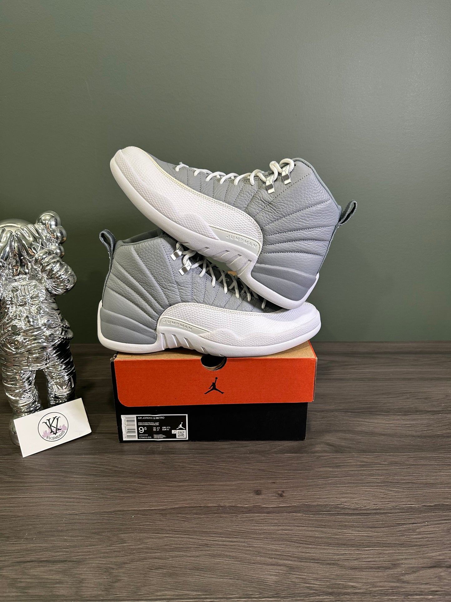 Jordan 12 Stealth