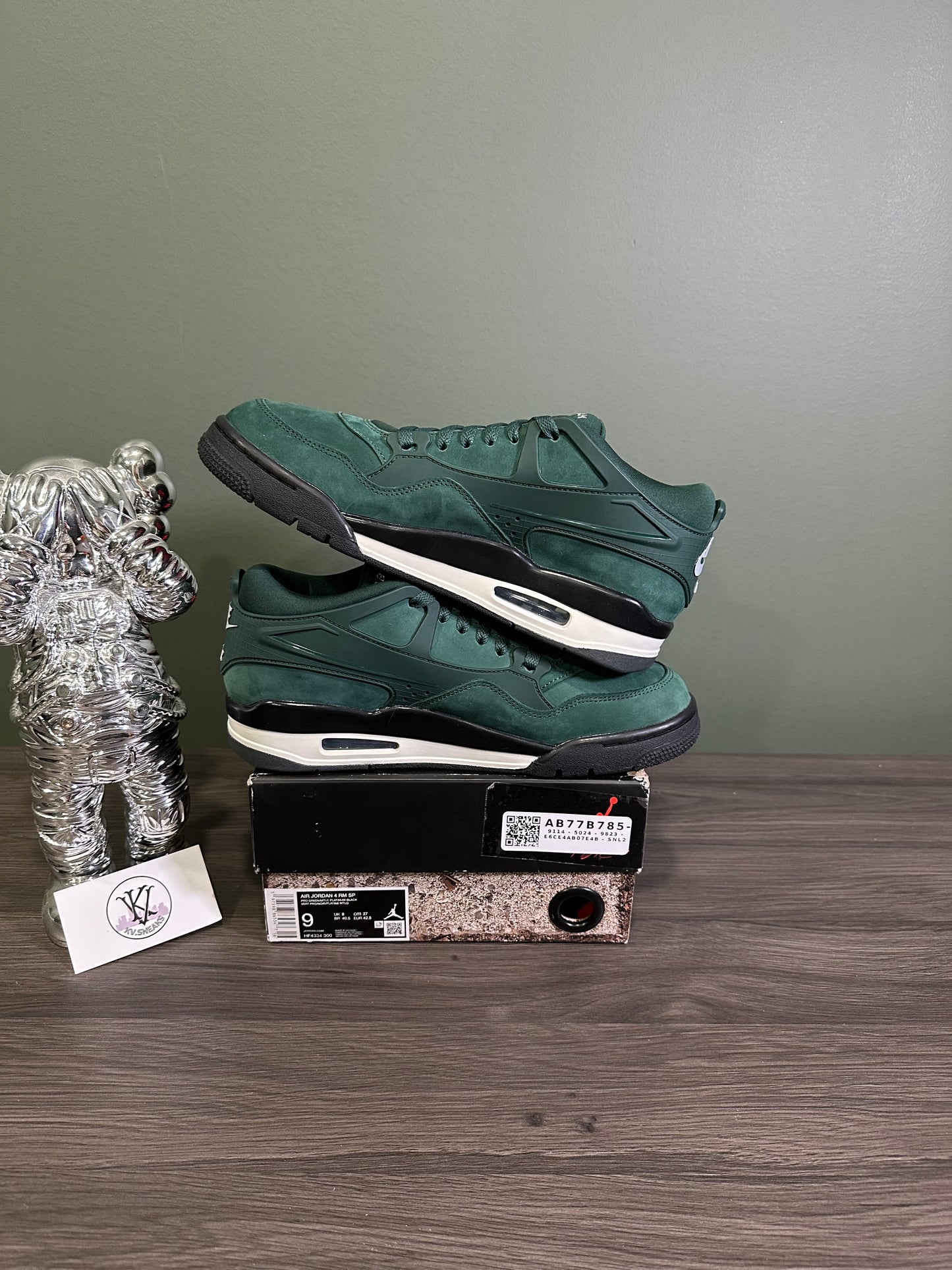 Jordan 4 RM Nigel Grandma’s Driveway