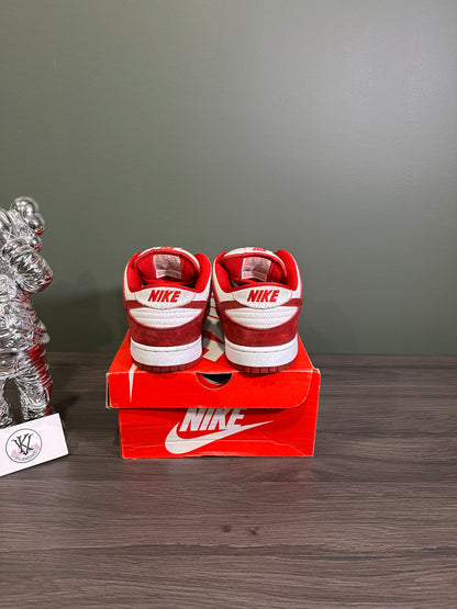 Dunk Low SB Valentine’s Day 2014