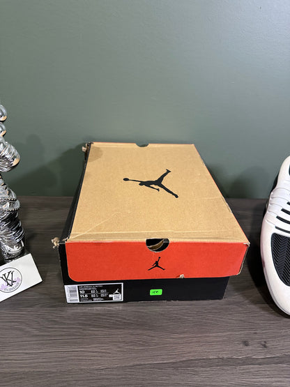 Jordan 12 Playoffs 2022