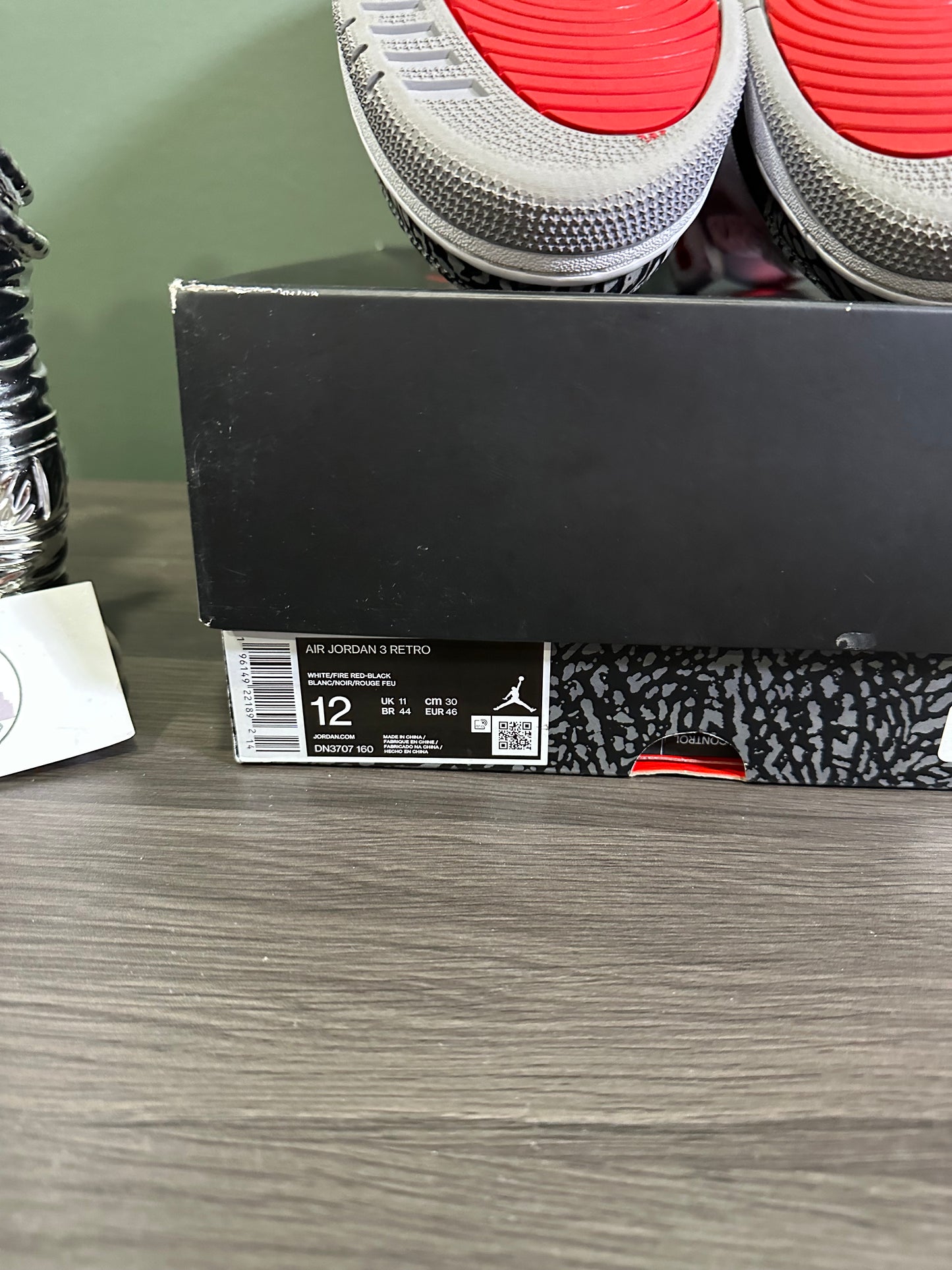 Jordan 3 Fire Red 2022