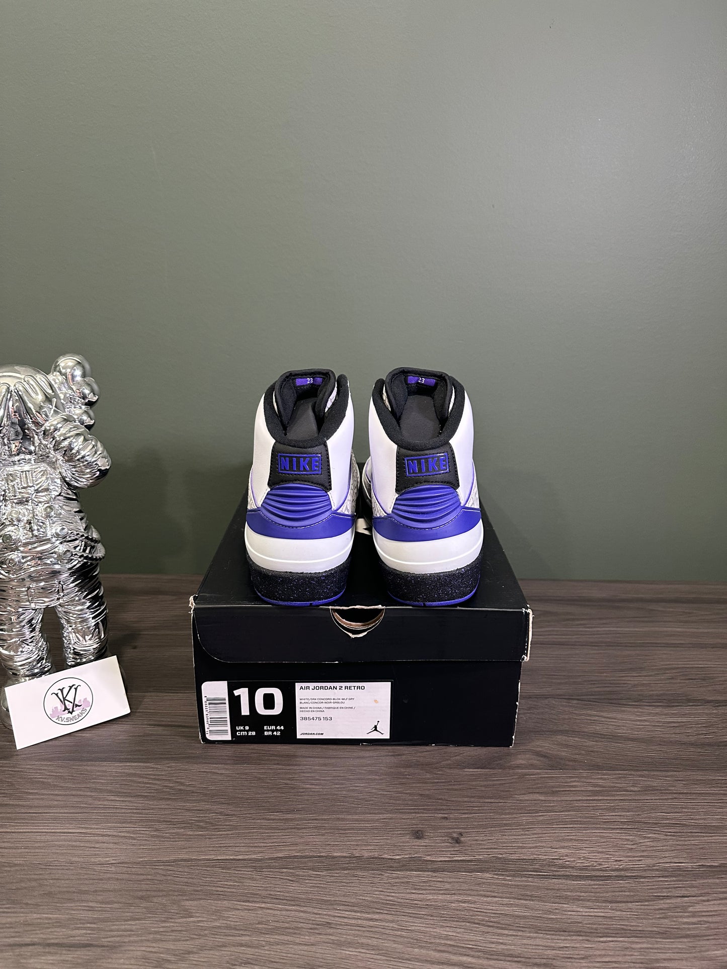 Jordan 2 Dark Concord