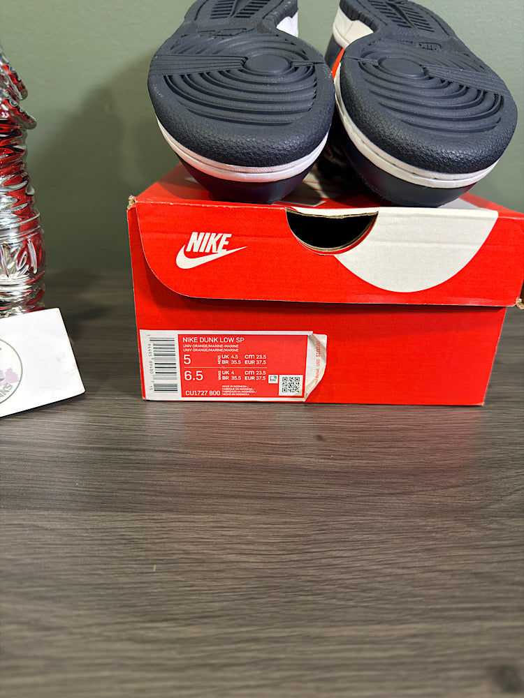 Dunk Low SP Champ