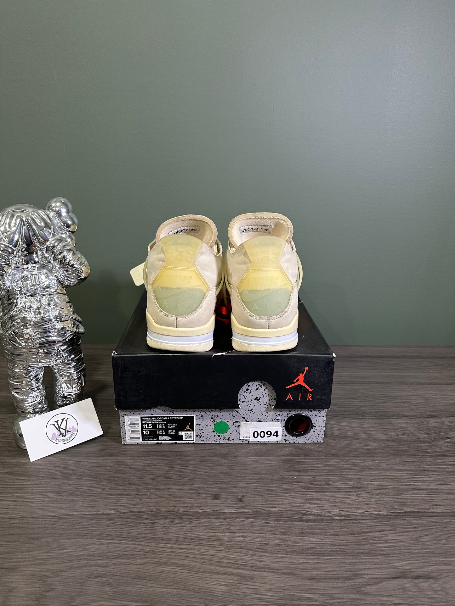 Jordan 4 Off-White Sail