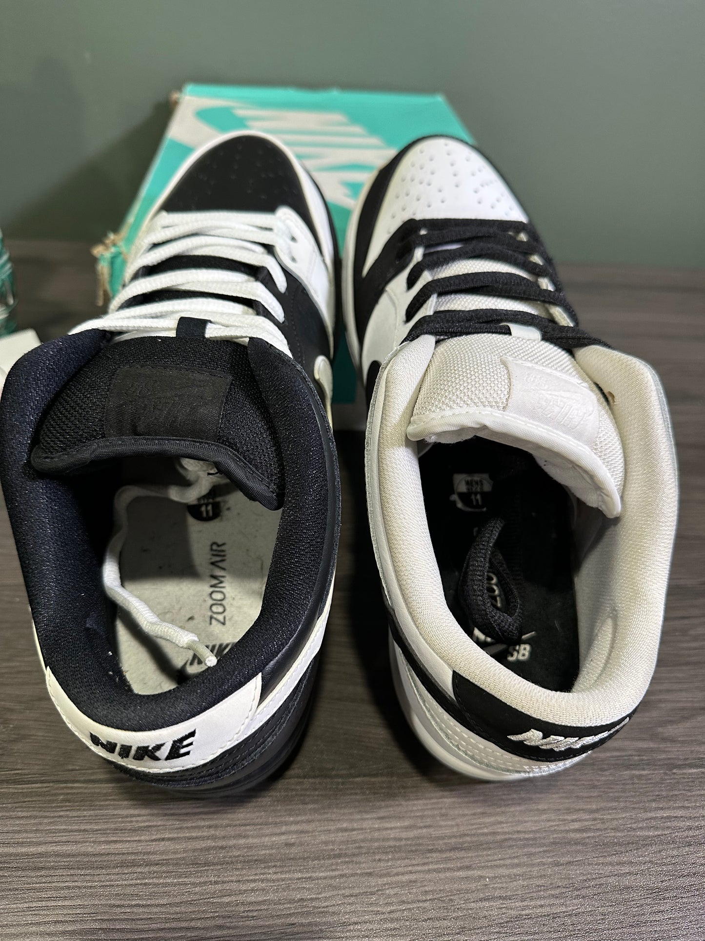 Dunk Low SB Yin Yang