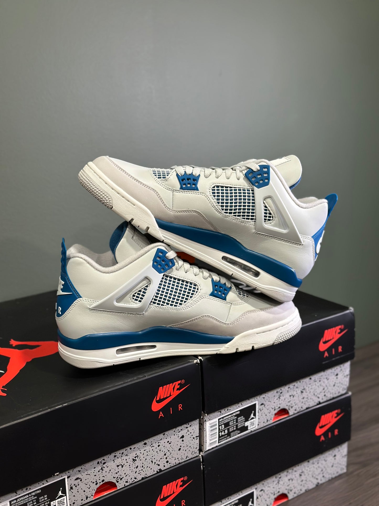 Jordan 4 Military Blue 2024
