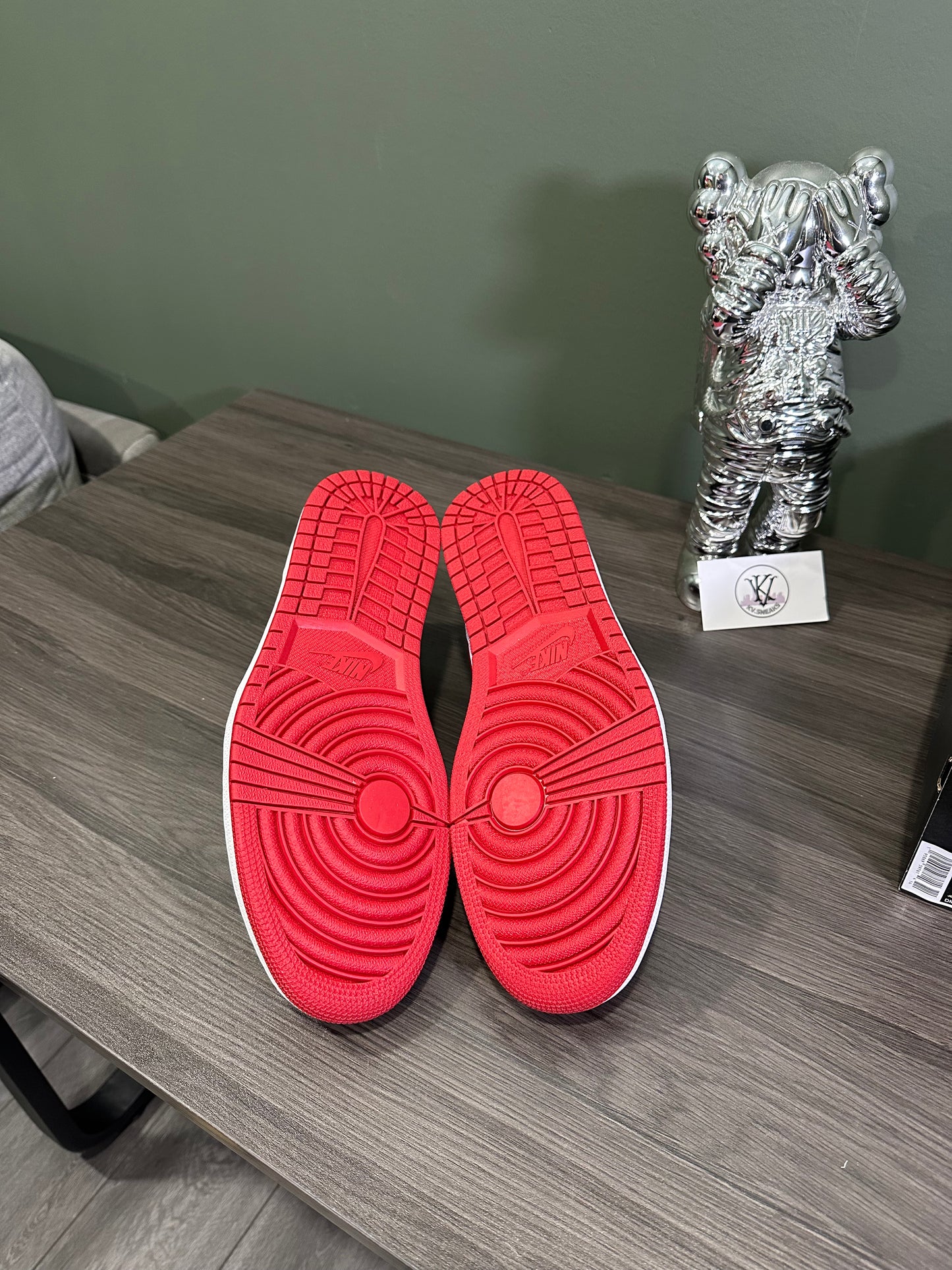 Jordan 1 Low FlyEase Gym Red