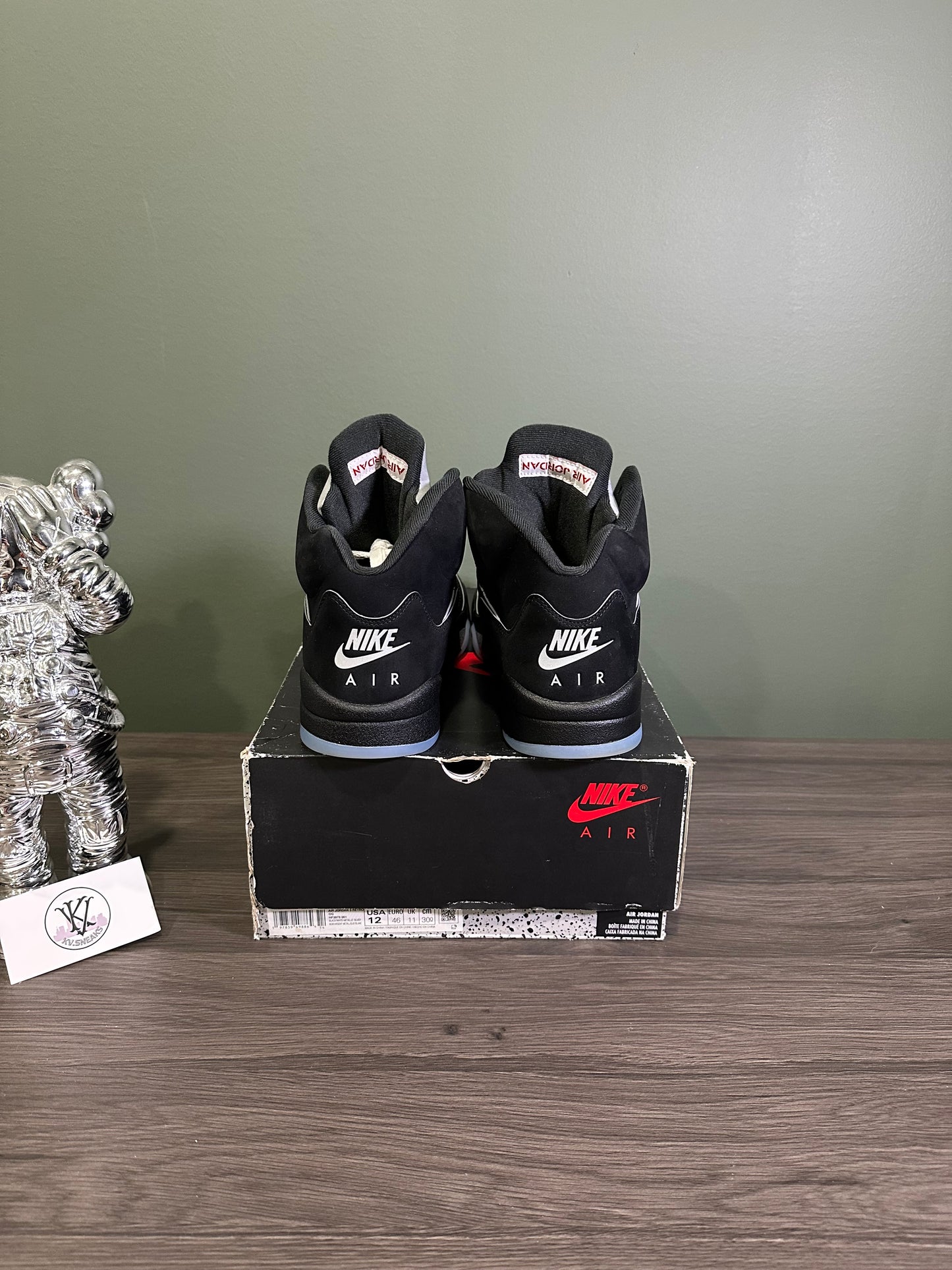 Jordan 5 Black Metallic Reimagined
