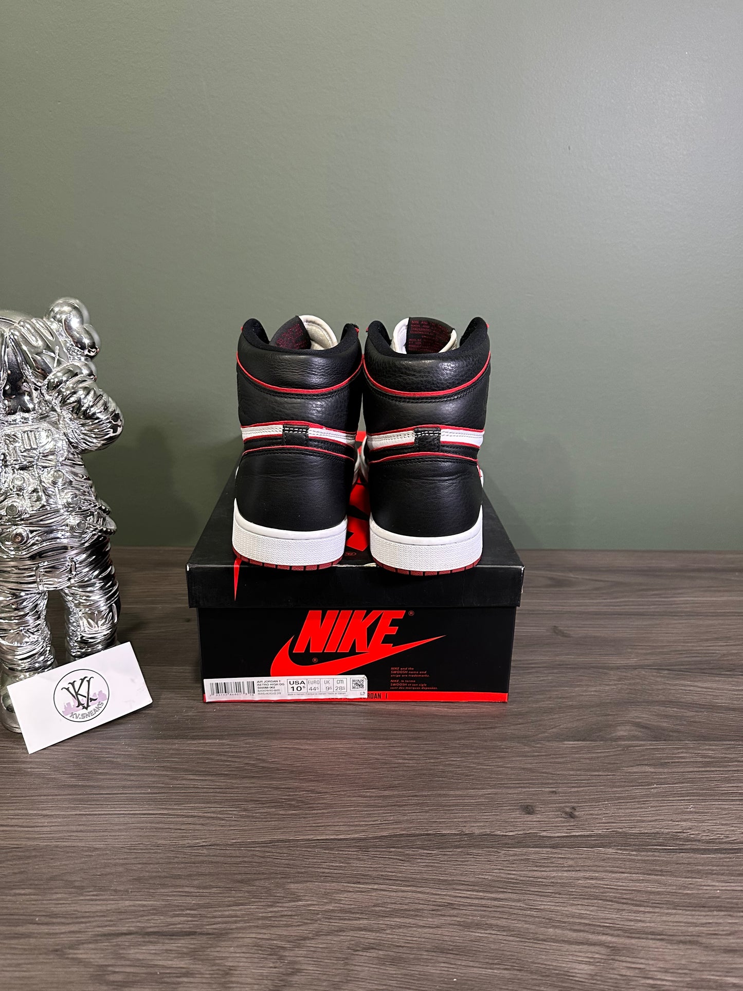 Jordan 1 High Bloodline