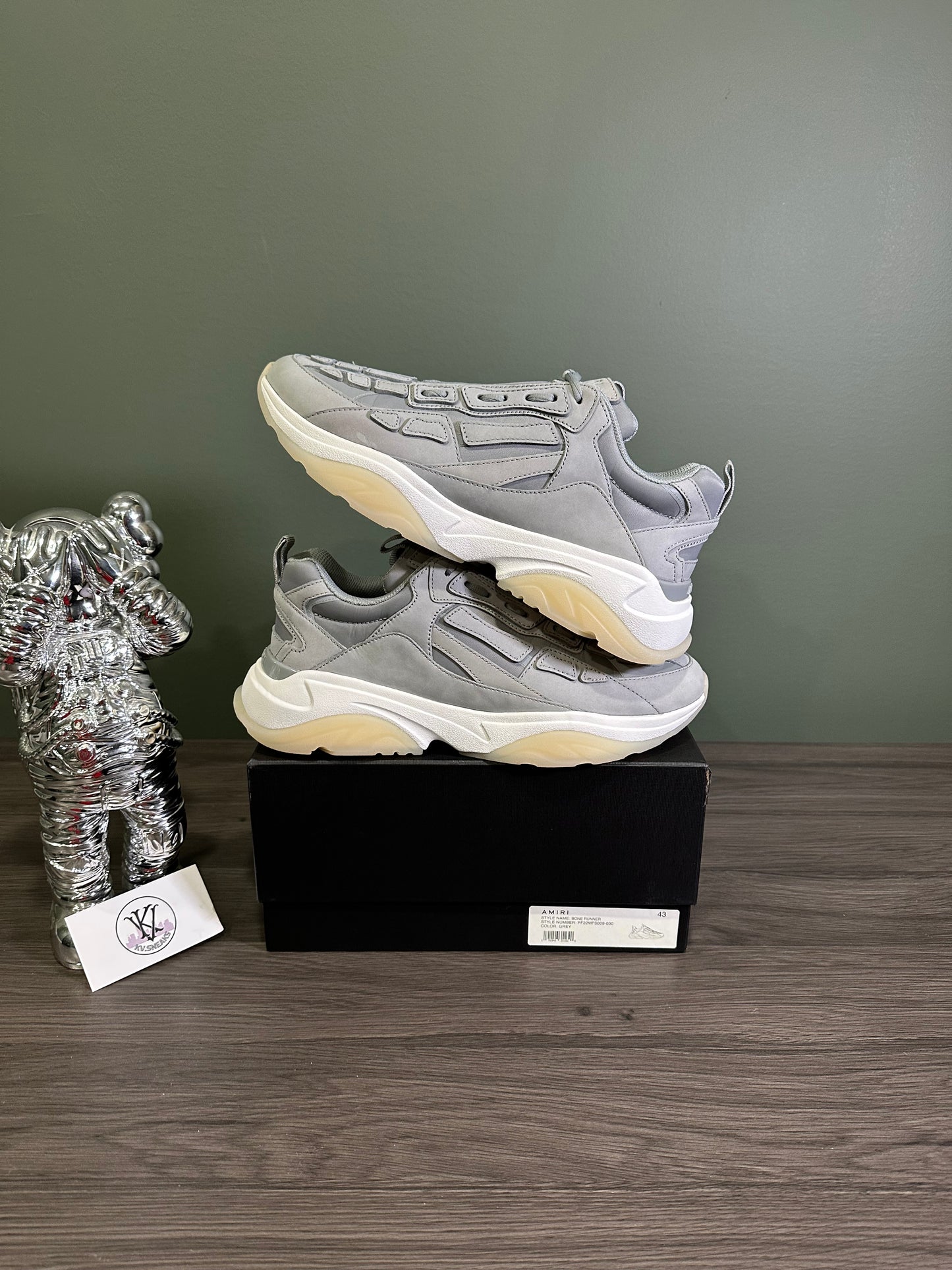 Amiri Bone Runner Grey White